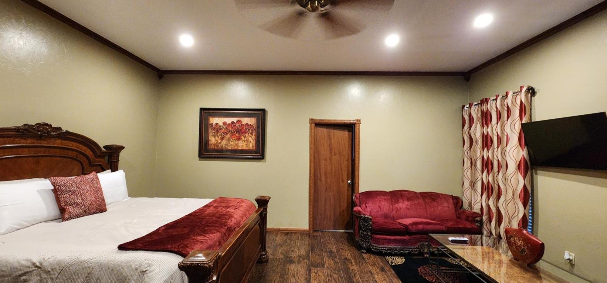 نورمان The Whispering Pines Inn المظهر الخارجي الصورة