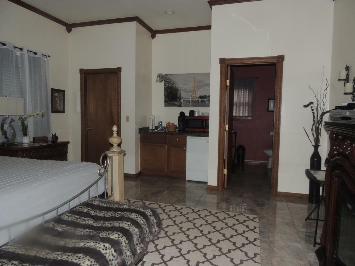 نورمان The Whispering Pines Inn المظهر الخارجي الصورة
