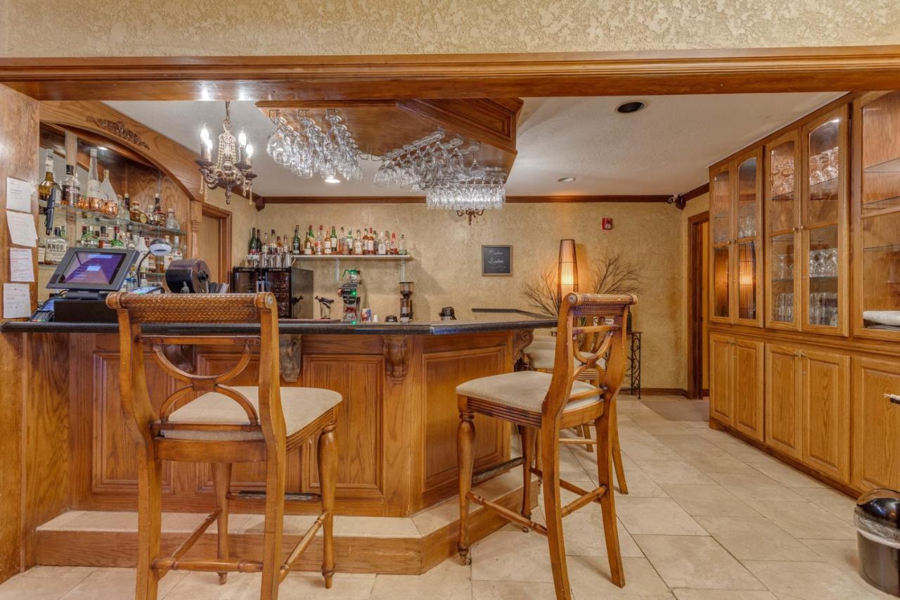 نورمان The Whispering Pines Inn المظهر الخارجي الصورة